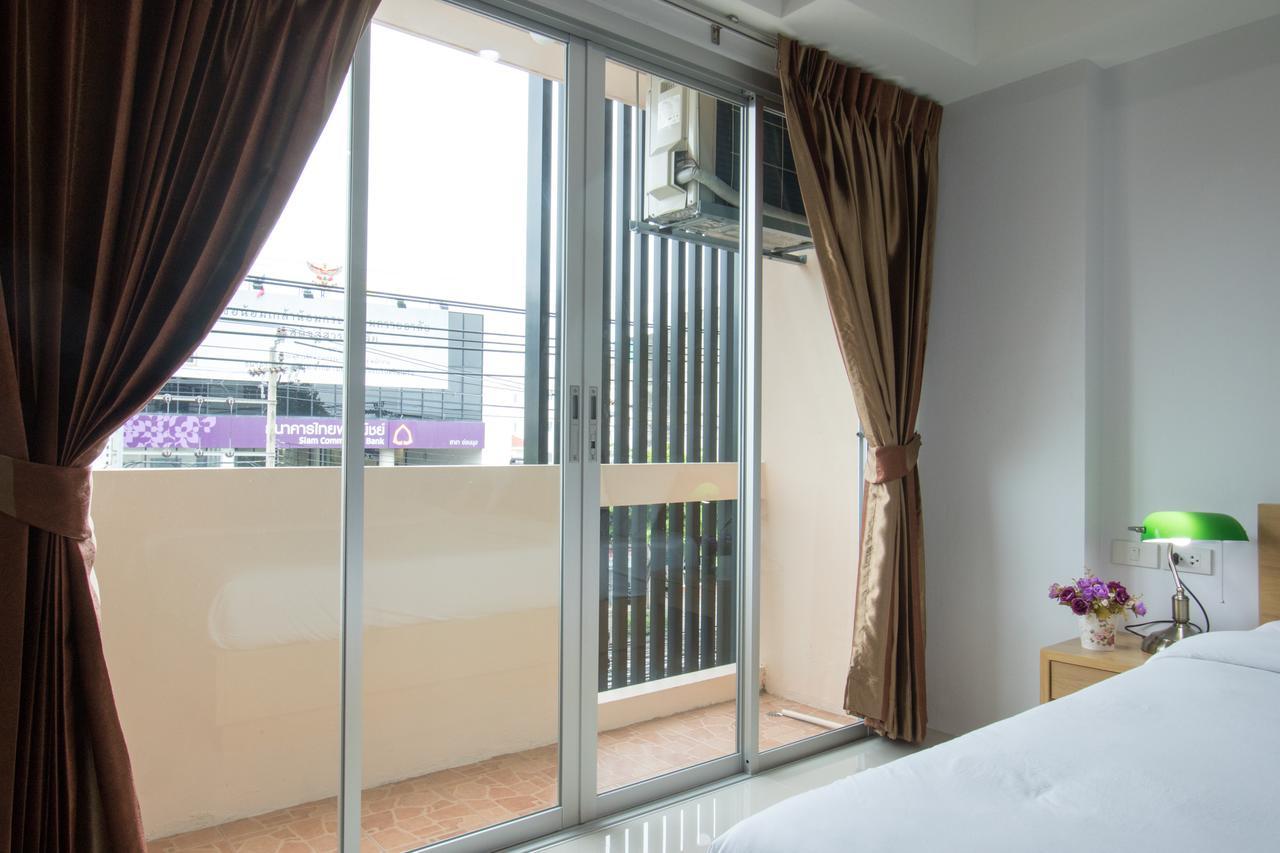 Jr Mansion On Nut Soi 25 Aparthotel Bangkok Kültér fotó